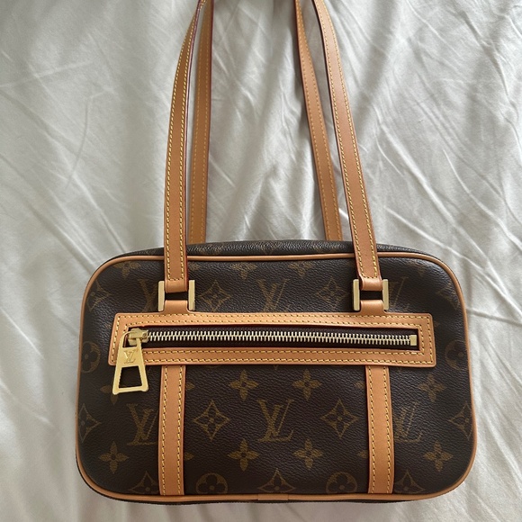 Louis Vuitton Cité Bag MM 2022 Reissue - Picture 1 of 6